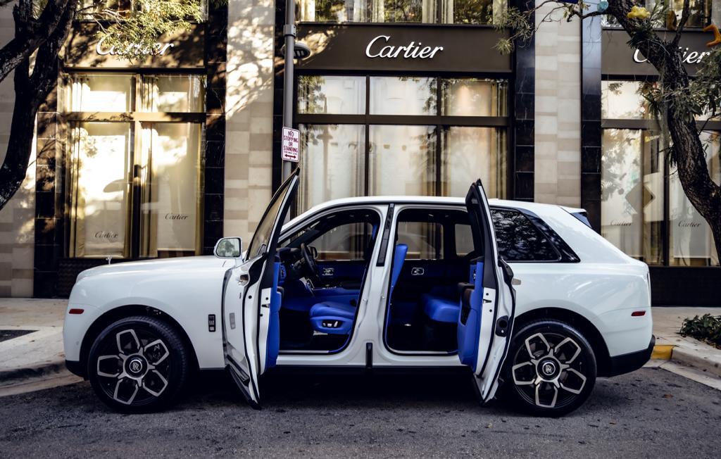 ROLLS ROYCE CULLINAN 2022 WHITE WITH STARLIGHT