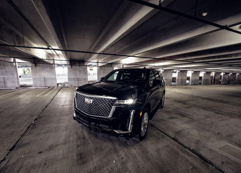 CADILLAC ESCALADE LUXURY - (2023, BLACK)