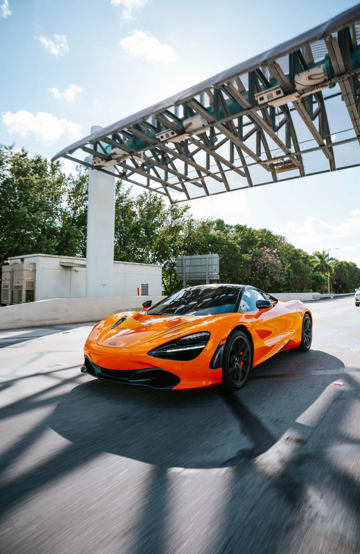 720S MCLAREN