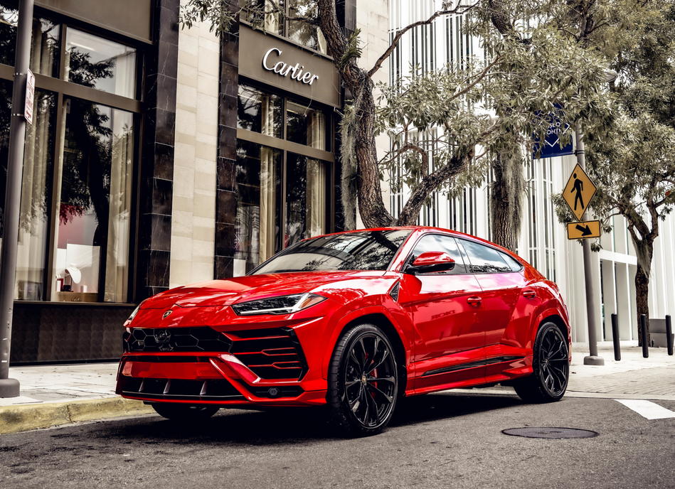 2022 LAMBORGHINI URUS - RED