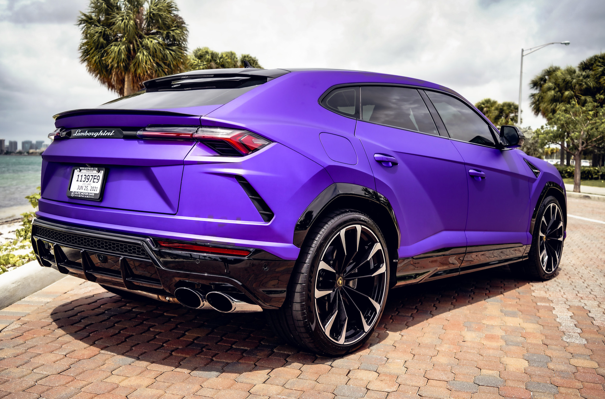 Purple 2022 Lamborghini Urus for Rent in Miami