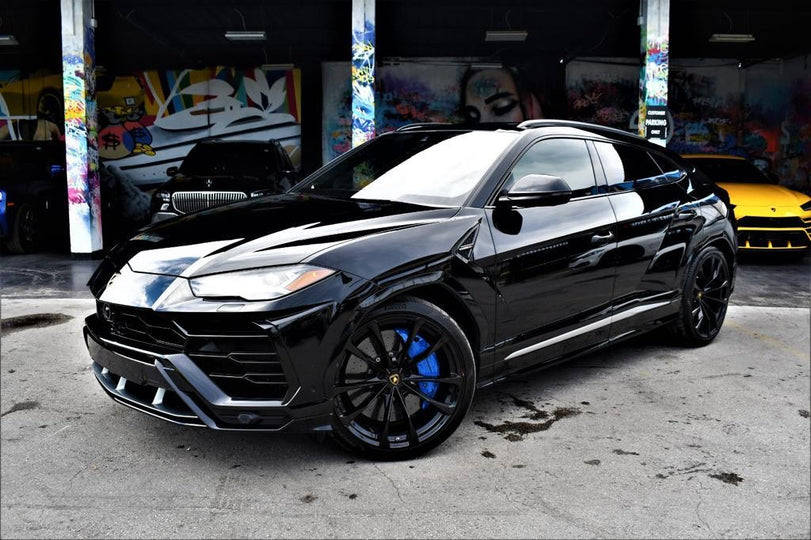 2022 LAMBORGHINI URUS BLACK