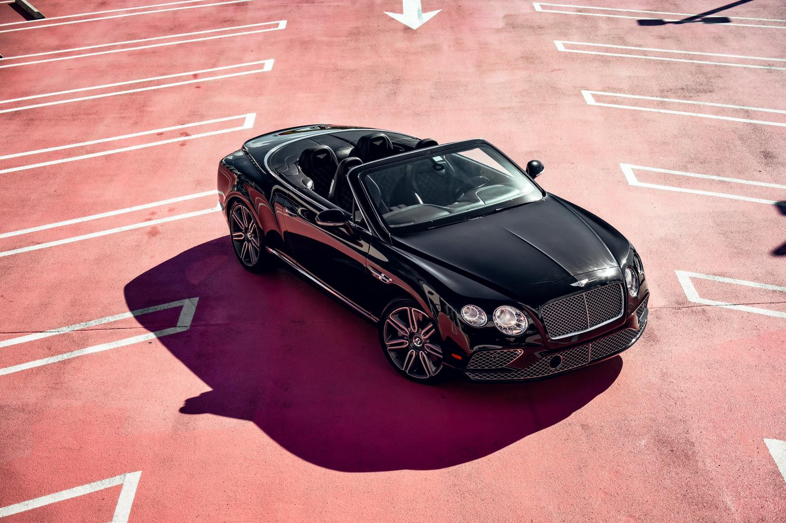 BENTLEY CONTINENTAL GTC BLACK (Converitble)