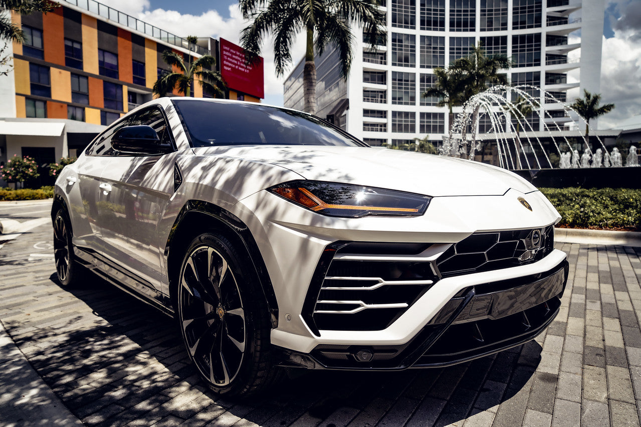 2022 LAMBORGHINI URUS - WHITE